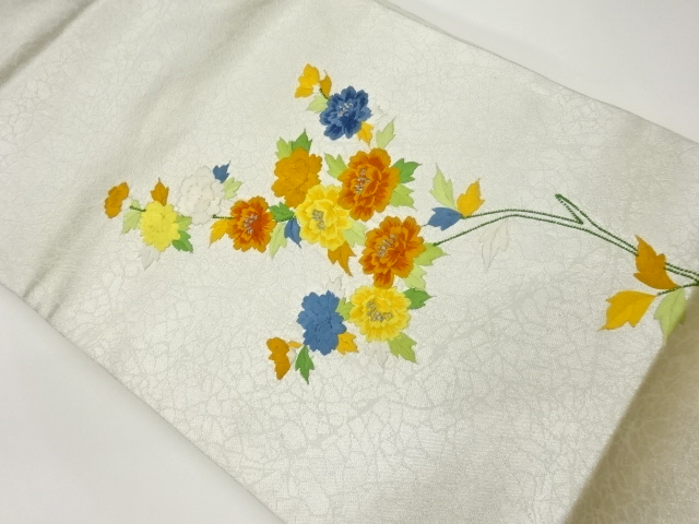 リサイクル　花模様刺繍名古屋帯